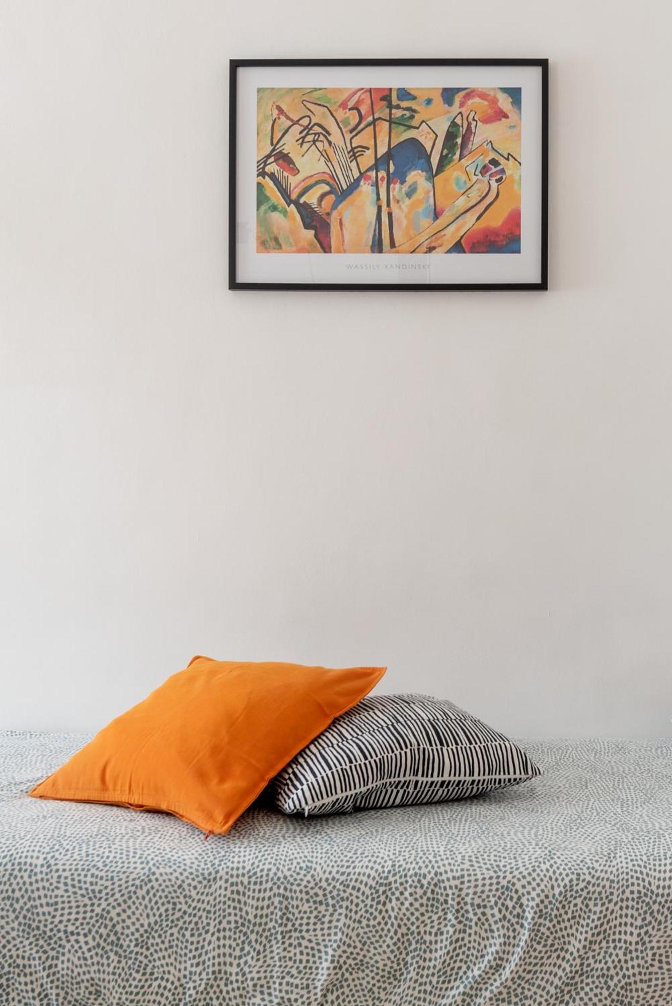 Central Little Basic Apartment Рим Екстериор снимка